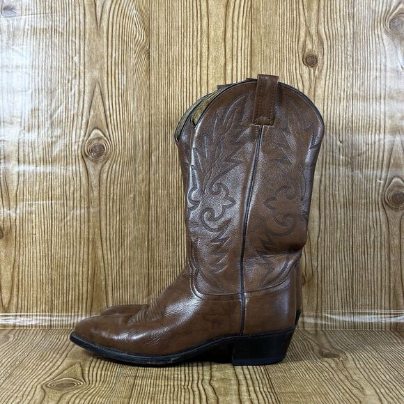 DAN POST Cowboy Western Boots Size 8 E Classic Brown Leather Boots - Picture 7 of 16